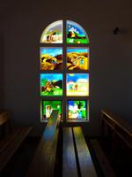 Kirchenfenster von Kinderhand bemalt