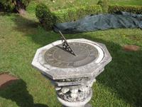 Sonnenuhr