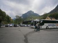 Blick vom Busparkplatz auf Schloss Neuschwanstein