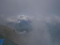 Die Zugspitze von Wolken umhüllt