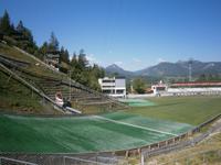 Schanzenauslauf mit Schrägaufzug