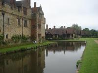 Hever Castle & Haeuser