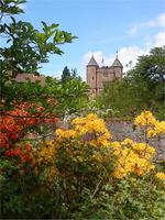 Sissinghurst - Blumenpracht mit Turmhaus