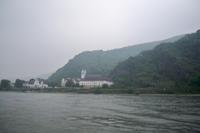 Weiterfahrt am Morgen auf dem Rhein