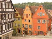 hübsche Häuser am Markt