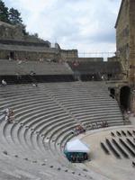 Tag Orange Theater