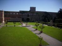 Aussenanlage der Vatik. Museen