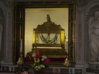 Ketten in San Pietro in Vicoli