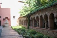 Kreuzgangflügel aus dem 12. J.