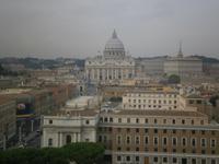 Blick von der Engelsburg auf den Petersdom