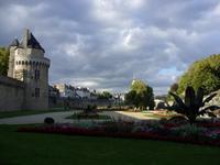 Tag 8 - 14 Vannes - Stadtmauer und umliegende Gartenanlage (5)