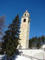 Schiefer Turm in St. Moritz