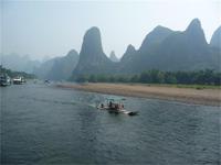 Schifffahrt auf dem Li-Fluss