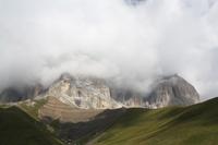 die Langkofelgruppe im Nebel