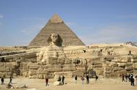 Sphinx und Chephren-Pyramide