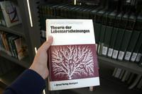 Es gibt auch deutsche Bücher
