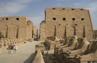 Eingang zum Karnak-Tempel in Luxor