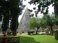 Protestantischer Friedhof an der Cestius-Pyramide