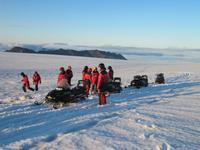 Fahrt mit den Schneemobilen über den Gletscher