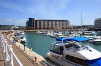 Am Jachthafen von St. Helier