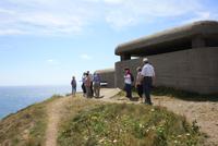 An einem Bunker ausd em 2. Weltkrieg auf Guernsey
