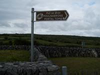 zum Poulnabrone Dolmen