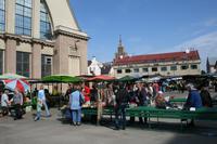 Am Zentralmarkt von Riga