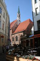 Die Altstadt Rigas mit der Petrikirche