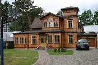 Historische Holzarchitektur in Jurmala