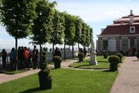 Der Peterhof reicht bis zum Meer