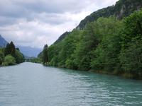 Einfahrt nach Interlaken