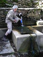 Herr Klocke an der Funtana Bona