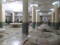 die Waschräume der Moschee Hassan II