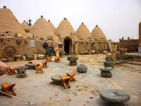 Siedlung mit Trullihäusern nach nordsyrischer Bauart