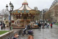 Karusell an der Rue de Rivoli