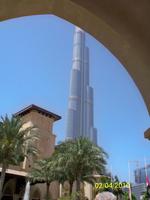 Der erste Blick zum Burj Khalifa - höchste Turm der Welt