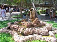 ... zum Heritage Village.