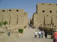 der erste Pylon (Tor) des Karnak Tempels