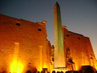 Abends am Luxortempel