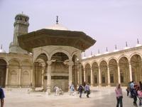 im Inneren der Moschee