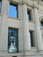 Spiegelung des Monuments