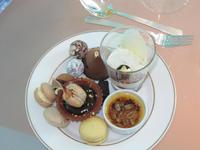 Abu Dhabi - Dessert mit echtem Gold im Hotel Emirates Palace