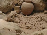 Bahrain - Nationalmuseum-Gräber über 2000 Jahre alt