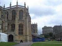 Windsor Castle Kapelle mit Rundturm und unteren Hof