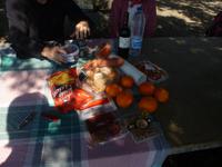 Picknick während Wanderung