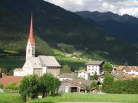 Unser Hotel neben der Kirche