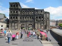 Die Porta Nigra, daß Stadttor aus der Römerzeit