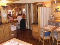 Im Chez Clement Montparnasse 1