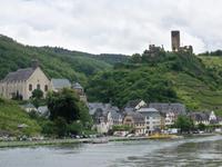 Burg Metternich mit Beilstein