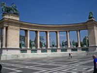 Kolonade links Stammesfürsten